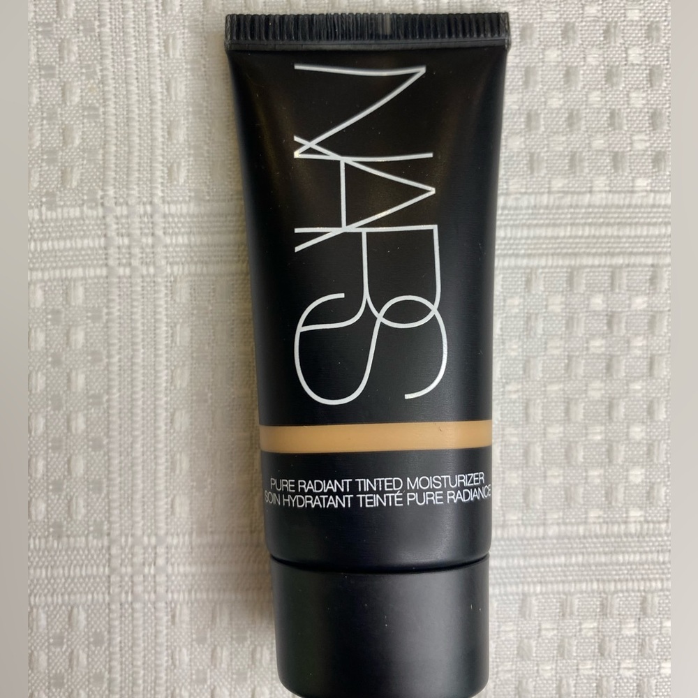 2 Piece Bundle of NARS Pure Radiant Tinted Moisturizer - Picture 3 of 8
